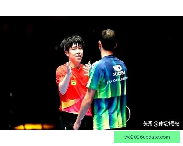 刘国正妻子看王楚钦比赛泪洒现场 累到双手撑地感动不已